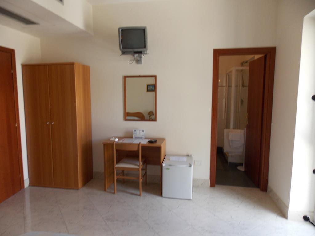 Albergo Roma Matera Camera foto